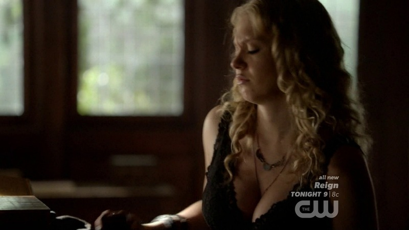 Sexiest Scenes of Liv Parker from The Vampire Diaries. Sexy, SFW, blonde. 756767