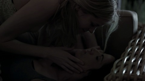 Liz McGeever in Crazy Bitches (2014) Sexy Lesbian Lesbian Sexy 757916