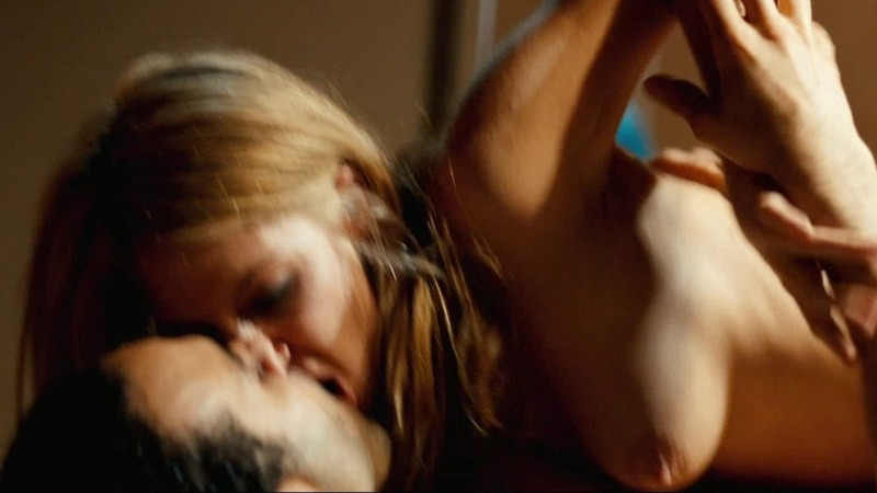 Sarah Chronis Naked in Reckless. Breasts, couple, couple kissing. 758299