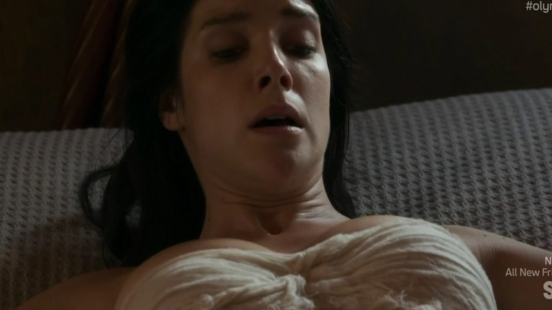 Sexiest Oracle; Pandora Scenes. Sexy, black hair, cleavage. 764224