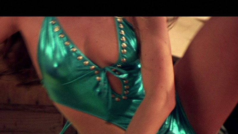 Hottest Bikini Dancer 2 Scenes. Bikini, Asian, SFW. 764727