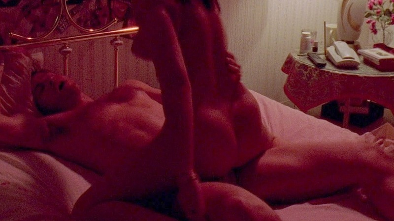 Lisa Bullock Naked in The Wire. Breasts, Butt, Sexy, brunette, couple in bed. 770491