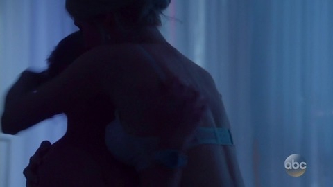Johanna Braddy in Quantico (2015-2017) Sexy Underwear Back Exposed Blonde 776156