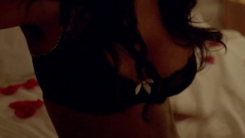 Tashiana Washington in The Jim Gaffigan Show (2015) Underwear Black Black Hair 770656