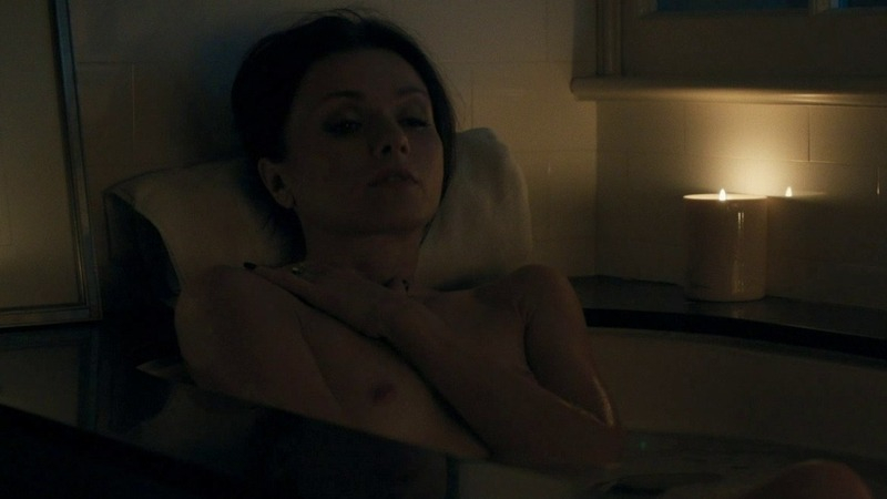 Irina Dvorovenko Naked as Kiira. Breasts, bathtub, candles. 781779