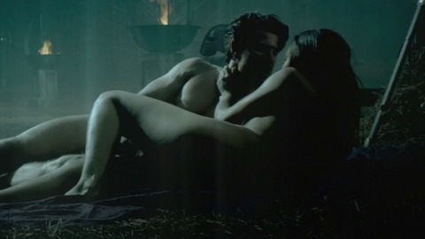 Emilia Burns in The Shannara Chronicles (2016-2017) Sexy Couple Naked Outside Naked On A Blanket 782171