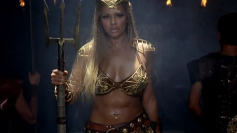 Beyoncé Knowles in Pepsi We Will Rock You Commercial (2004) Sexy Belly Button Ring Brunette 782694