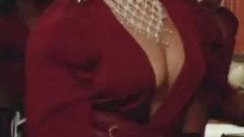 Beyoncé Knowles in Formation (2016) Sexy Bookcase Cleavage 782959