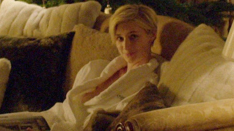 Elizabeth Debicki Naked in The Night Manager. Breasts, christmas tree, fireplace. 797983