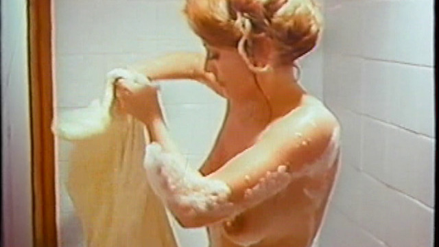 Eva León Naked as Sylvia / Kenya. Breasts, bathroom, bathtub. 792357