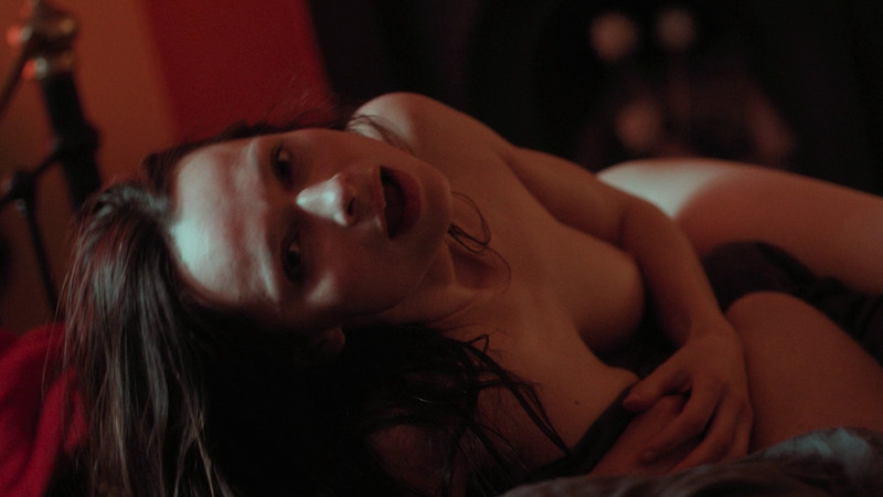 Anna Walton Naked as Sissy. Breasts, brunette, laying in bed. 794049