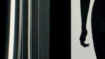 Nudes of Beatrice "Tris" Prior from Allegiant. Butt, dark scene, nude. 794286