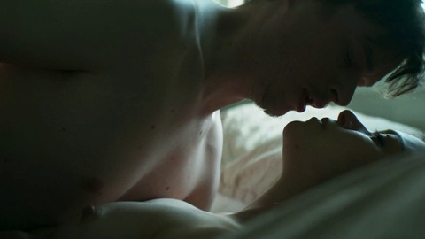 Tatiana Maslany in Two Lovers and a Bear (2016) Breasts Breasts Couple In Bed 806270