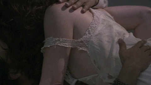 Arianne Martin Naked in Kill or Be Killed. Breasts, brunette, couple in bed. 799555