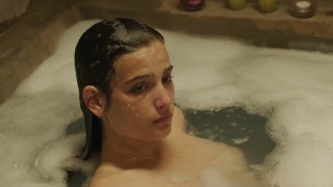 Alma Jodorowsky in Damoclès (2016) Breasts Bath Bathtub 800425