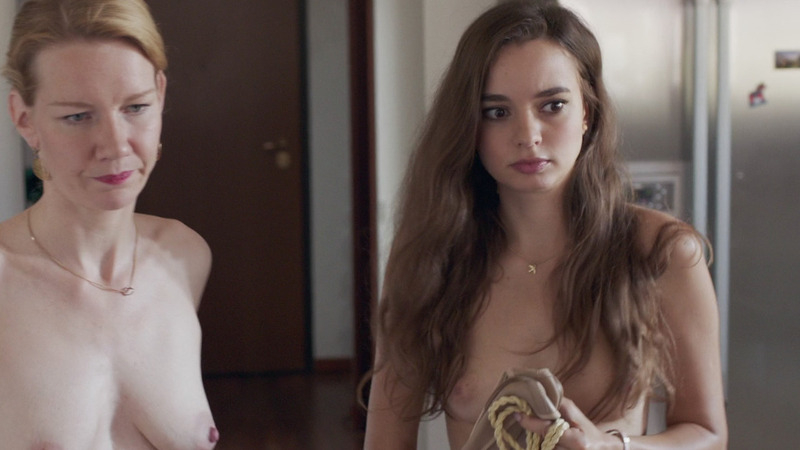 Anka from Toni Erdmann Naked. Breasts, blonde and brunette, hair over breasts. 810461