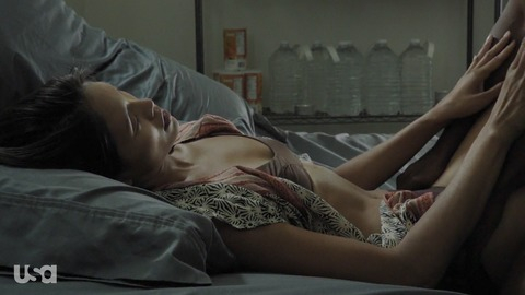 Jessalyn Wanlim in Colony (2016-2017) Sexy Underwear Asian Bedroom 807076