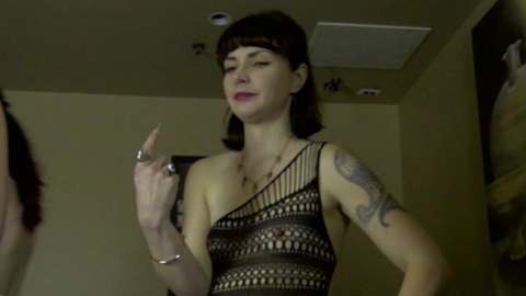Misty Mundae in Strip Club Massacre (2017) Breasts Breasts Cleavage 892842