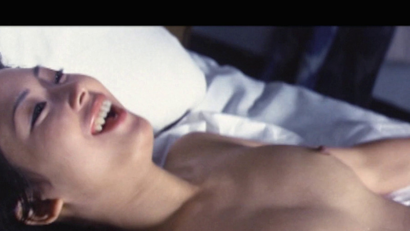 Yoko Shiraki Naked in A Tale of Sorrow and Sadness. Breasts, in bed, lying on back. 811153