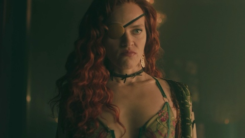 Hottest Madeline Brewer Scene in The Handmaid's Tale. Sexy, choker, choker collar. 1009700