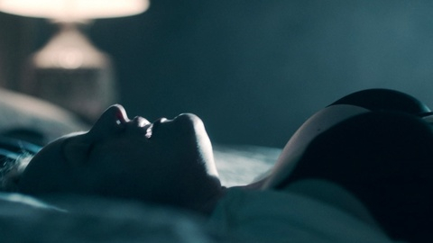Sexiest Scenes of June Osborne / Offred / Ofjoseph from The Handmaid's Tale. Sexy, Underwear, bedroom, bra. 981341
