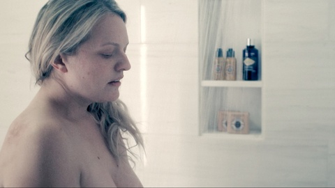 Hottest Elisabeth Moss Scene in The Handmaid's Tale. Sexy, bathroom, blonde. 944078