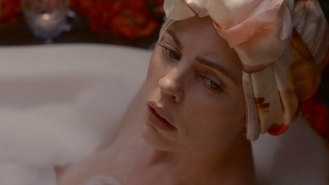Melissa George Nude in The Butterfly Tree. Breasts, bathtub, blurred nudity. 829966