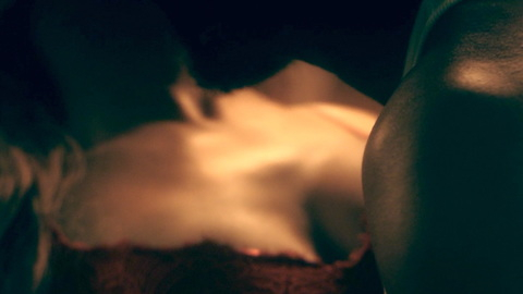 Sexiest Tai'Isha Davis Scene in The Chi. Sexy, cleavage, close up. 1011031