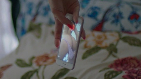 Herself from Slutever Naked. Butt, image on phone, iphone. 828377