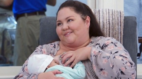Jolene Purdy Nude in Superstore. Breasts, baby, breastfeeding. 828418