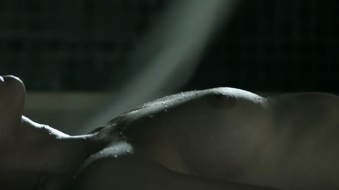 Manuela Vellés Naked as Beatriz. Breasts, brunette, horror scene. 830097