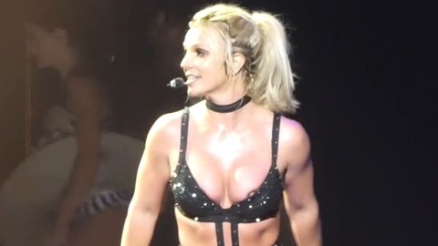 Britney Spears Nude in Do Something (Live at The Theater at MGM National Harbor). Breasts, Sexy, cleavage, dancing. 836230