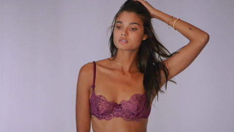 Daniela Braga in Model Squad (2018) Underwear Cleavage Hand On Head 838201