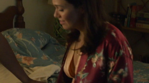 Sexiest Scenes of Rebecca Pearson from This Is Us. Sexy, bedroom, cleavage. 842159