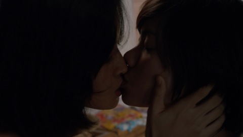 Sexiest Scenes of n/a from Samui Song. Lesbian, SFW, kissing. 854633