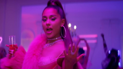 Hottest Herself Scenes. Sexy, cleavage, high ponytail. 856713