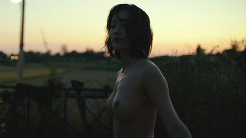 Jun Jong-seo Naked as Shin Hae-mi. Breasts, arms out, dancing. 862077