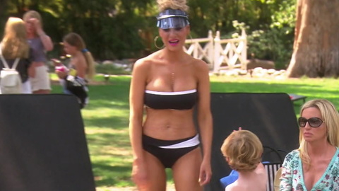 The Real Housewives of Beverly Hills's Sexiest Scenes with Dorit Kemsley. Bikini, black bikini, cleavage. 860538