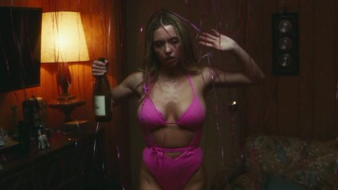 Sydney Sweeney in Euphoria (2019-2022) Bikini Bikini Blonde 1000732