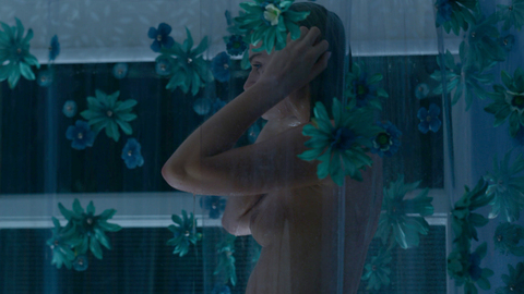 Lilliya Scarlett Reid Naked as Becky Lefevre. Breasts, bathroom, nude. 867321
