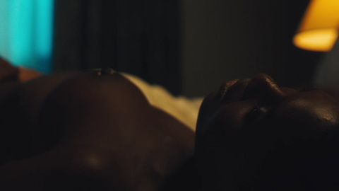 Jodie Turner-Smith Naked as Josie. Breasts, in bed, laying down. 872607