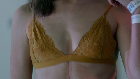 Five Feet Apart's Sexiest Scenes with Haley Lu Richardson. Underwear, SFW, cleavage. 872826
