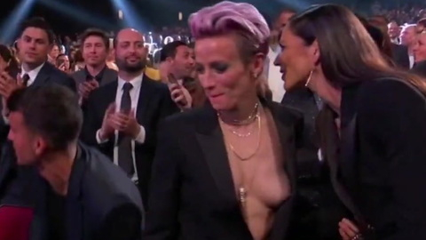 Nudes of Herself from ESPY Awards. Breasts, Award Show, no shirt. 874926