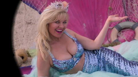 On Becoming a God in Central Florida's Sexiest Scenes with Kirsten Dunst. Bikini, Sexy, SFW, cleavage. 883662