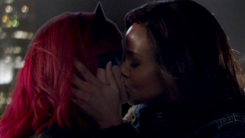 Hottest Kate Kane / Batwoman Scenes. Lesbian, SFW, batwoman. 899013