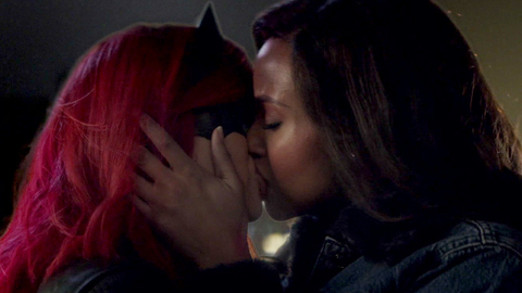 Batwoman's Sexiest Scenes with Meagan Tandy. Lesbian, SFW, batwoman. 899016