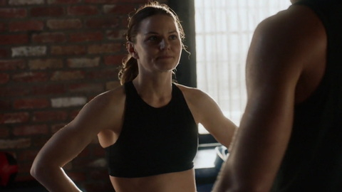 This Is Us's Sexiest Scenes with Jennifer Morrison. Sexy, black sports bra, gym. 887322