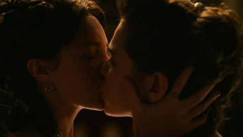 Sexiest Scenes of Emily Dickinson from Dickinson. Lesbian, close up, lesbian kiss. 933983