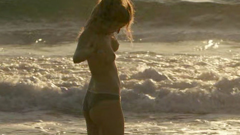 Riley Keough Naked as Lily Bridges. Breasts, Underwear, Skinny Dipping, barefoot. 889377
