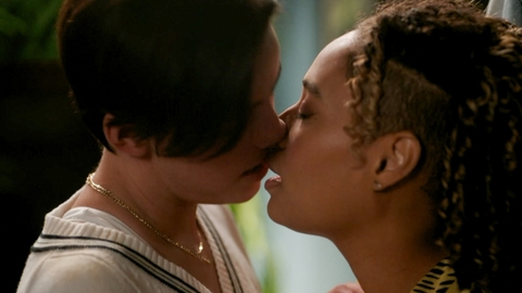 Hottest Jacqueline Toboni Scene in The L Word: Generation Q. Lesbian, kiss, kissing. 983120